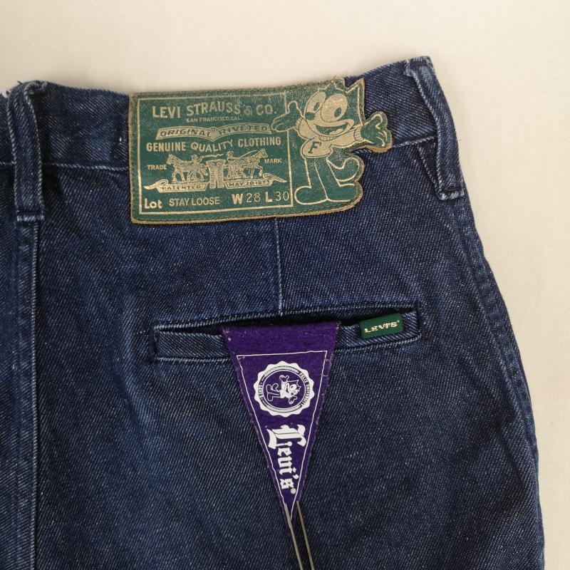 リーバイストラウスアンドコー Levi Strauss & co. パンツ デニム、ジーンズ フィリックス・ザ・キャット Felix the Cat タック デニム パンツ STAY LOOSE 28インチ インディゴ / インディゴ / Indigo メンズ USED 古着 中古 50168711