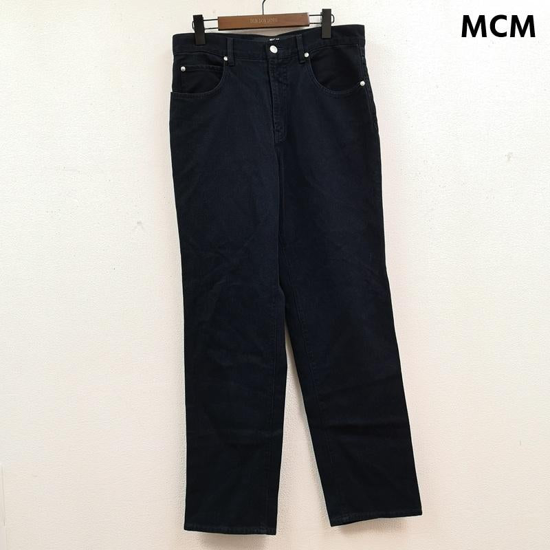 エムシーエム MCM パンツ デニム、ジーンズ 月桂樹ロゴ メタルプレート ストレート デニム パンツ ジーンズ 34インチ インディゴ / インディゴ / Indigo メンズ USED 古着 中古 50168712