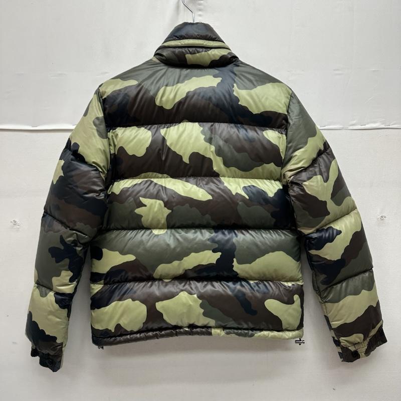 モンクレール MONCLER ジャケット、上着 ダウンジャケット カモフラ エベレスト ダウン ジャケット Z7HJ820 41310 50 68950 0 マルチカラー / マルチカラー / multicolor メンズ USED 古着 中古 50168715