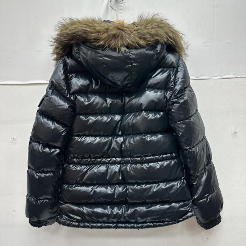 モンクレール MONCLER ジャケット、上着 ダウンジャケット ROD フード ファー ダウン ジャケット 0 黒 / ブラック / black メンズ USED 古着 中古 50168717