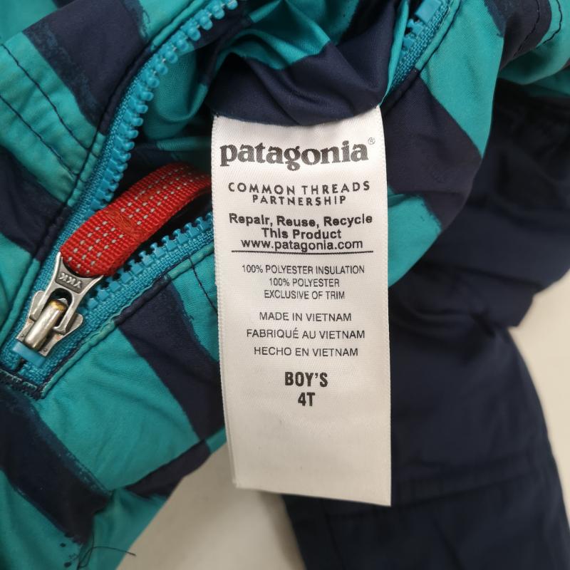 パタゴニア patagonia ジャケット、上着 ジャンパー、ブルゾン リバーシブル 2WAY ボーダー ボア ジャケット 61160 4 青 / ブルー / blue X 赤 / レッド / red ボーイズ USED 古着 中古 50168748