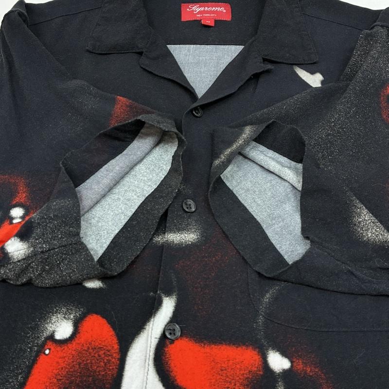 シュプリーム Supreme シャツ、ブラウス 半袖 20AW BLOW BACK RAYON S/S SHIRT リップ グラフィック アート オープンカラー レーヨン シャツ M メンズ USED 古着 中古 50168786