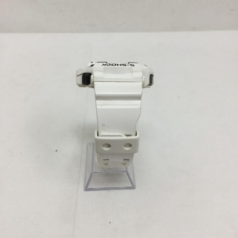 ジーショック G-SHOCK 腕時計 デジタル CASIO カシオ G-SHOCK Gショック Hyper Colors ハイパーカラーズ ビッグケース GA-400 - 白 / ホワイト / white メンズ USED 古着 中古 50168815