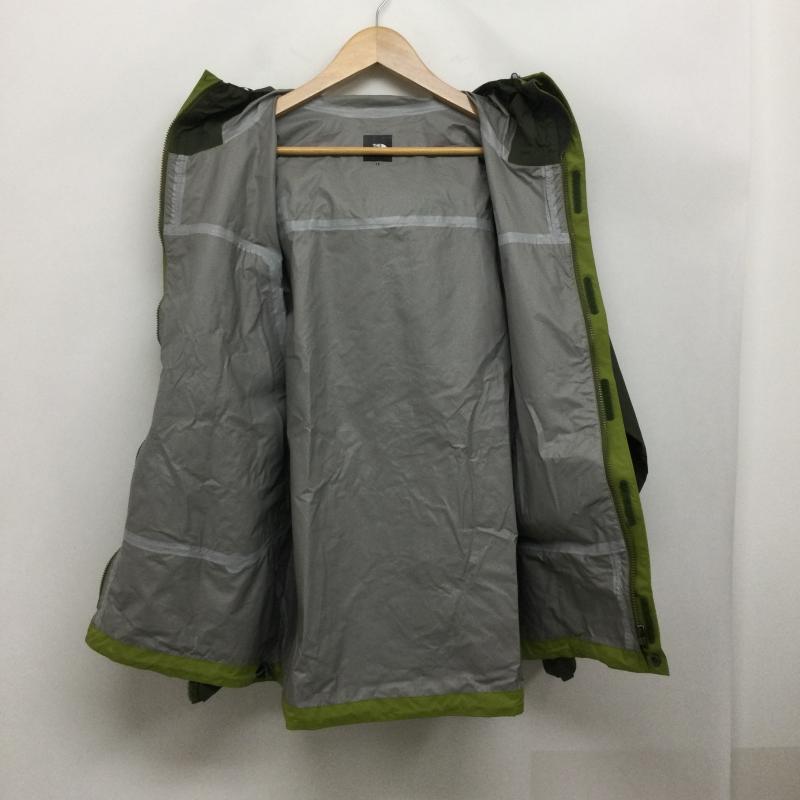 ザノースフェイス THE NORTH FACE ジャケット、上着 ジャンパー、ブルゾン THE NORTH FACE DOT SHOT JACKET ドットショット ジャケット マウンテン パーカー NP10800 L ロゴ、文字 緑 / グリーン / green メンズ USED 古着 中古 50168820