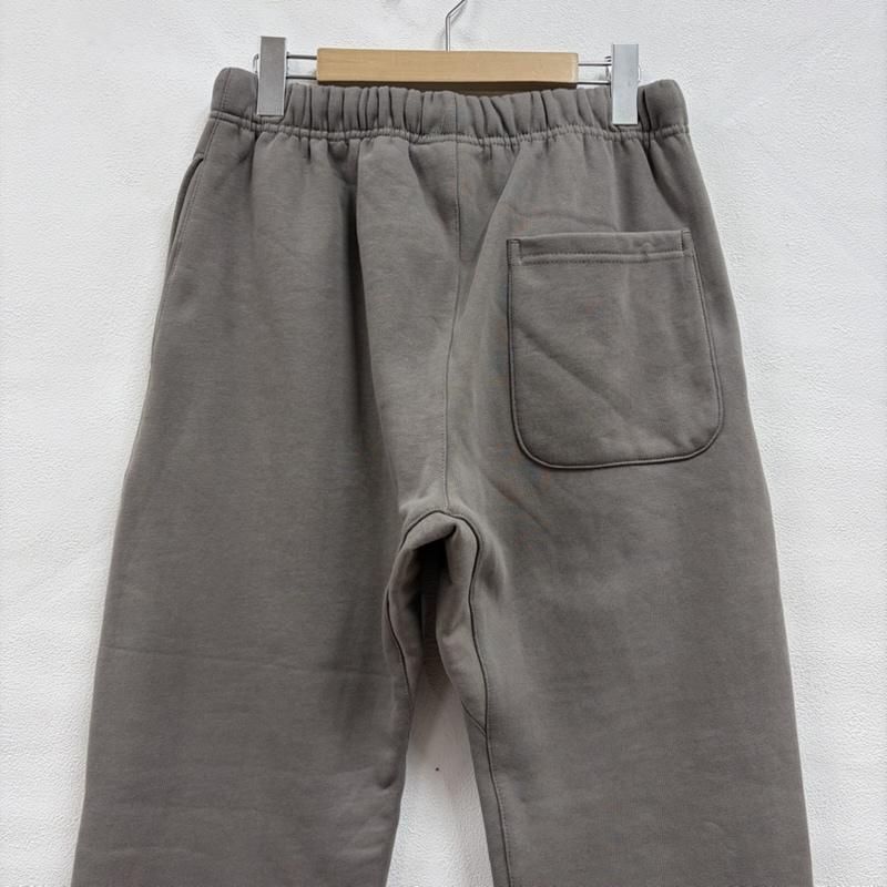 エフオージーエッセンシャルズ FOG ESSENTIALS パンツ ワークパンツ、ペインターパンツ スウェット パンツ ロゴ 裏起毛 M ワンポイント X 無地 メンズ USED 古着 中古 50168824
