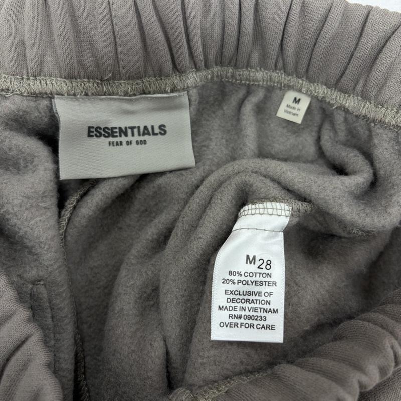エフオージーエッセンシャルズ FOG ESSENTIALS パンツ ワークパンツ、ペインターパンツ スウェット パンツ ロゴ 裏起毛 M ワンポイント X 無地 メンズ USED 古着 中古 50168824