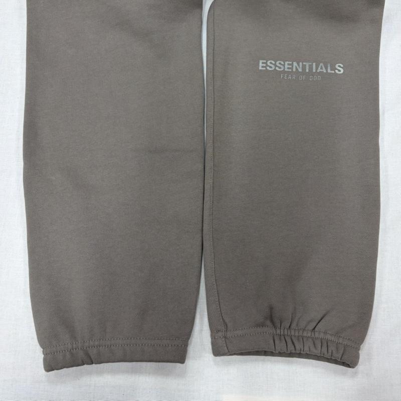 エフオージーエッセンシャルズ FOG ESSENTIALS パンツ ワークパンツ、ペインターパンツ スウェット パンツ ロゴ 裏起毛 M ワンポイント X 無地 メンズ USED 古着 中古 50168824