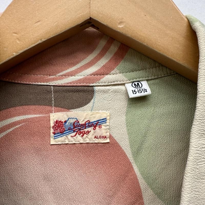 サンサーフ SUN SURF シャツ、ブラウス 半袖 TOMBO 和柄 レーヨン アロハ シャツ SS31603 M ベージュ / ベージュ / beige X マルチカラー / マルチカラー / multicolor メンズ USED 古着 中古 50168864