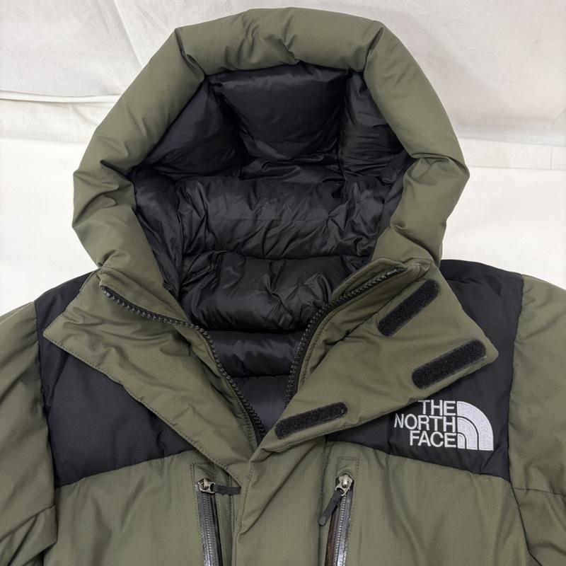 ザノースフェイス THE NORTH FACE ジャケット、上着 ダウンジャケット バルトロライトジャケット NA91950 GORE-TEX L NT ニュートープ L ロゴ、文字 カーキ / カーキ / khaki X 黒 / ブラック / black メンズ USED 古着 中古 50168872