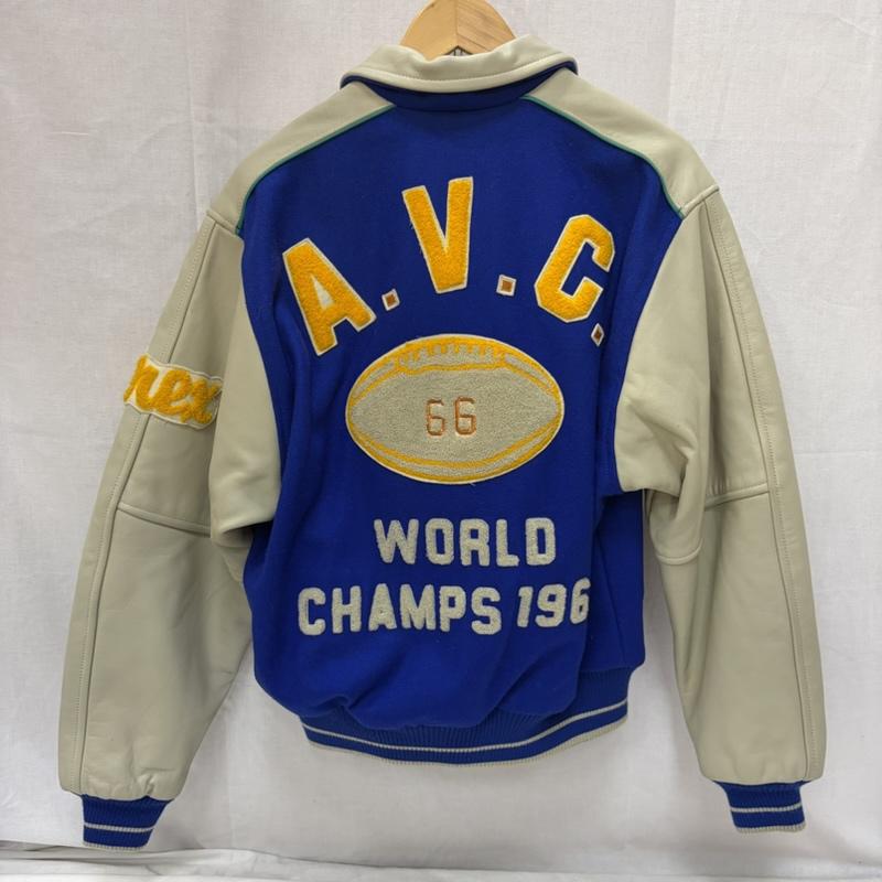 アヴィレックス AVIREX ジャケット、上着 ジャンパー、ブルゾン 90s 袖レザー スタジャン Varsity Jacket ロゴ、文字 青 / ブルー / blue X ベージュ / ベージュ / beige メンズ USED 古着 中古 50168875