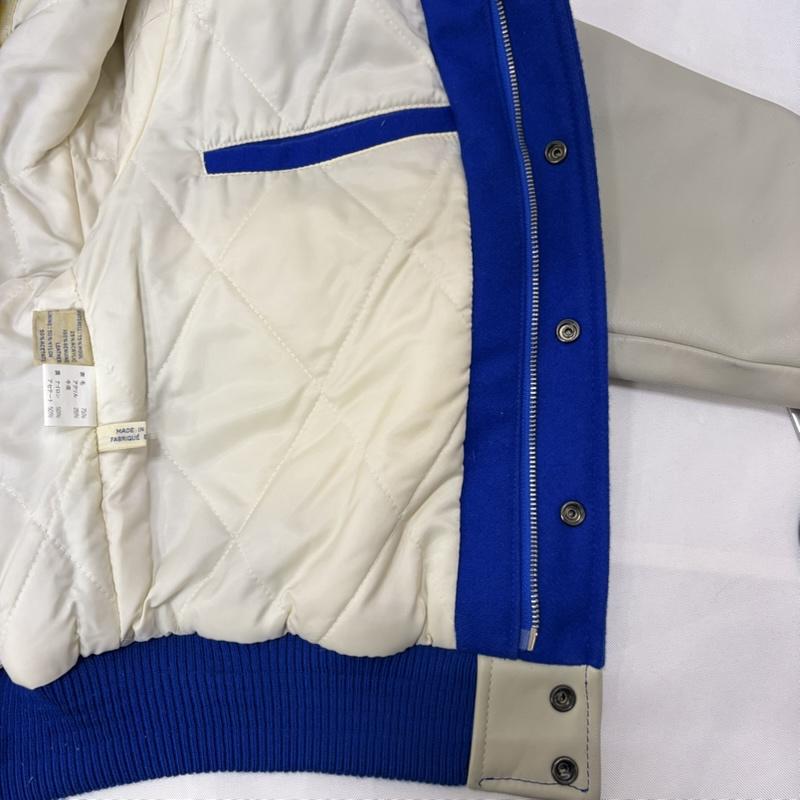 アヴィレックス AVIREX ジャケット、上着 ジャンパー、ブルゾン 90s 袖レザー スタジャン Varsity Jacket ロゴ、文字 青 / ブルー / blue X ベージュ / ベージュ / beige メンズ USED 古着 中古 50168875
