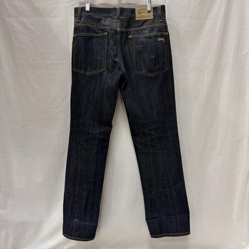 ステューシー STUSSY パンツ デニム、ジーンズ ROUGH & RUGGED デニムパンツ インディゴ 32インチ ロゴ、文字 インディゴ / インディゴ / Indigo メンズ USED 古着 中古 50168905