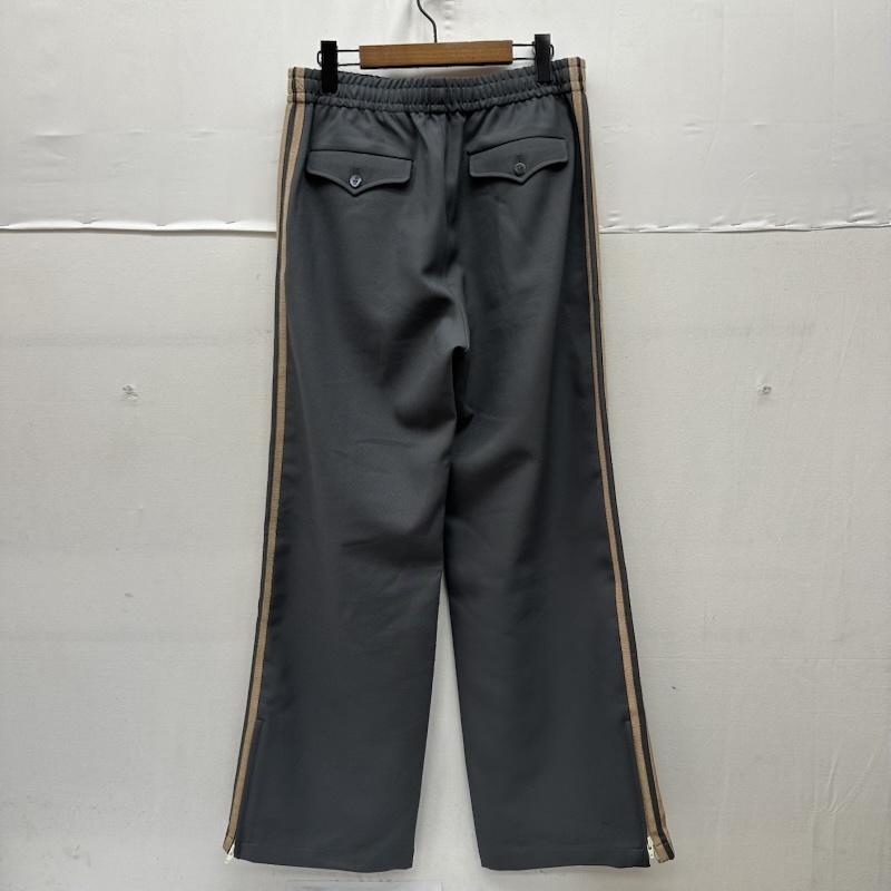 グッチ GUCCI パンツ ワークパンツ、ペインターパンツ 23SS サイドライン ストライプ トラック パンツ 714926 ZAKQ9 48 灰 / グレー / gray メンズ USED 古着 中古 50168927