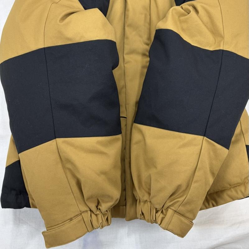 ファーストダウン FIRST DOWN ジャケット、上着 ダウンジャケット Orange FREAK S STORE トリプルコラボ 難燃 ダウンジャケット FIRE PROOF ファイヤープルーフ M ワンポイント X ロゴ、文字 X 刺繍 ベージュ / ベージュ / beige X キャメル / キャメル / X 黒 / ブラック / black メンズ USED 古着 中古 50168938