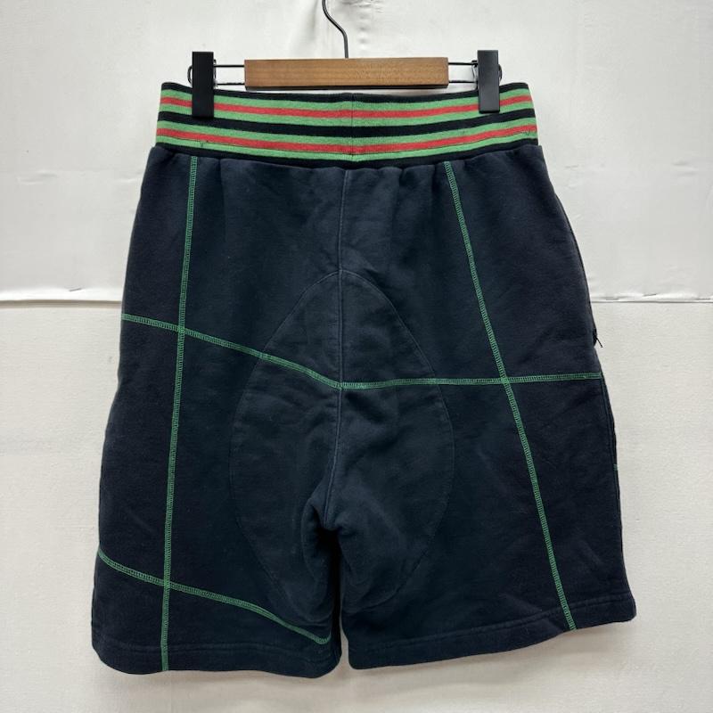 シュプリーム Supreme パンツ ショートパンツ WORLD FAMOUS ステッチワーク スウェット ショーツ ハーフ パンツ M 黒 / ブラック / black メンズ USED 古着 中古 50168968