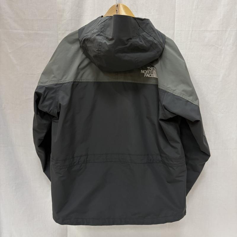 ザノースフェイス THE NORTH FACE ジャケット、上着 ジャンパー、ブルゾン マウンテンライト ジャケット NP62550 GORE-TEX S ロゴ、文字 灰 / グレー / gray メンズ USED 古着 中古 50168980