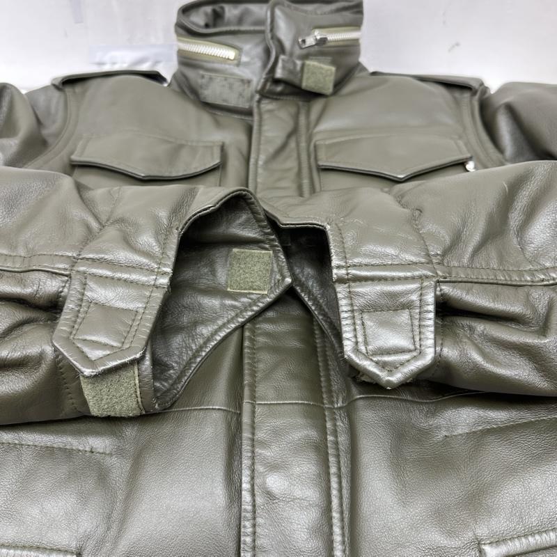 アベイシングエイプ A BATHING APE ジャケット、上着 ダウンジャケット M65 レザー ダウン ジャケット XS カーキオリーブ / カーキオリーブ / メンズ USED 古着 中古 50168992