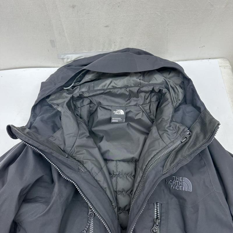 ザノースフェイス THE NORTH FACE ジャケット、上着 ジャンパー、ブルゾン ナイロン ジャケット インナーダウン NF0A3LZ1 S 黒 / ブラック / black メンズ USED 古着 中古 50169032