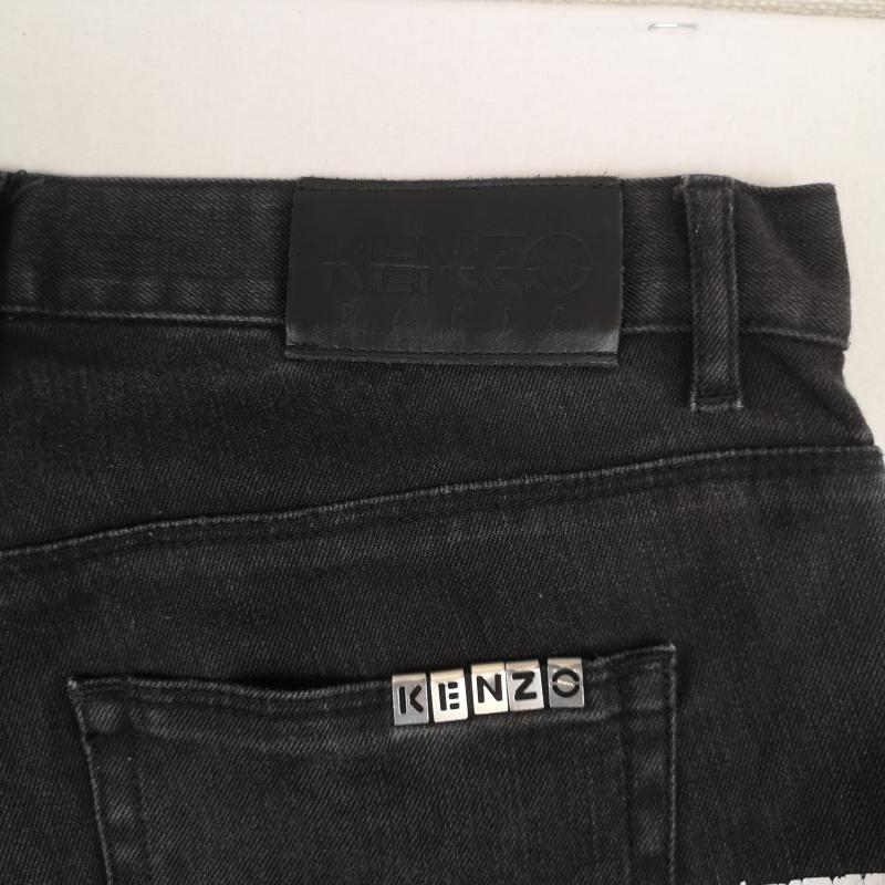 ケンゾー KENZO パンツ デニム、ジーンズ ペイント 加工 ロゴ プレート ジップフライ デニム パンツ 31インチ 黒 / ブラック / black メンズ USED 古着 中古 50169140