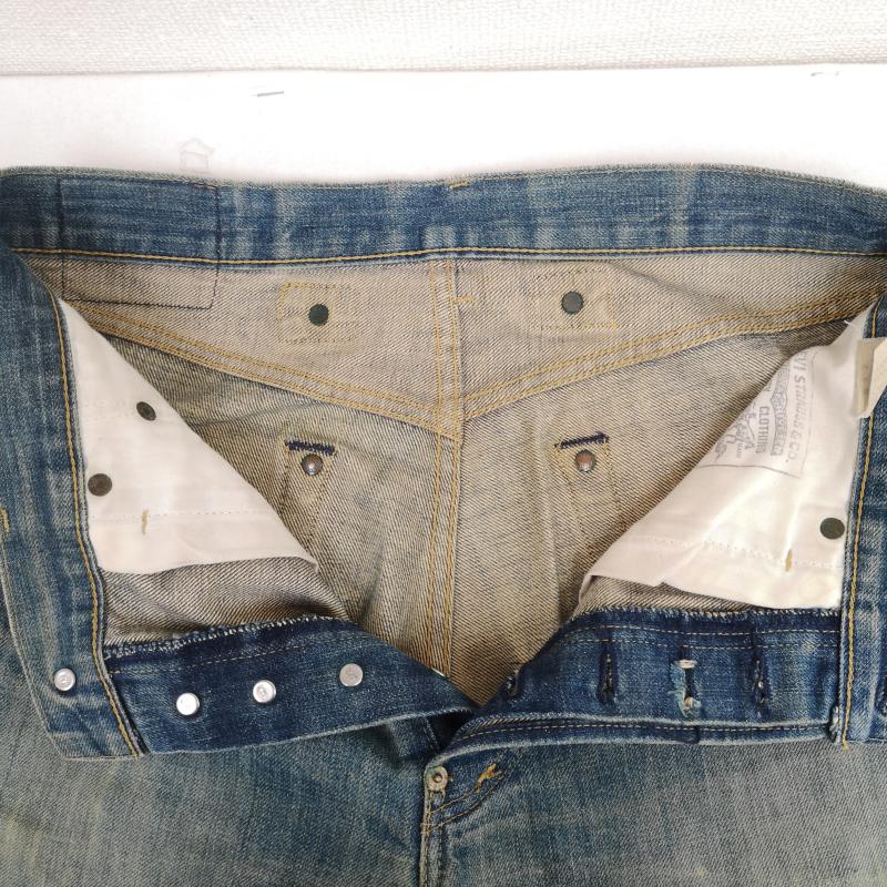 リーバイストラウスアンドコー Levi Strauss & co. パンツ デニム、ジーンズ 日本製 シンチバック 赤耳 BIG E ボタンフライ デニム パンツ 701SXX 33インチ インディゴ / インディゴ / Indigo メンズ USED 古着 中古 50169146