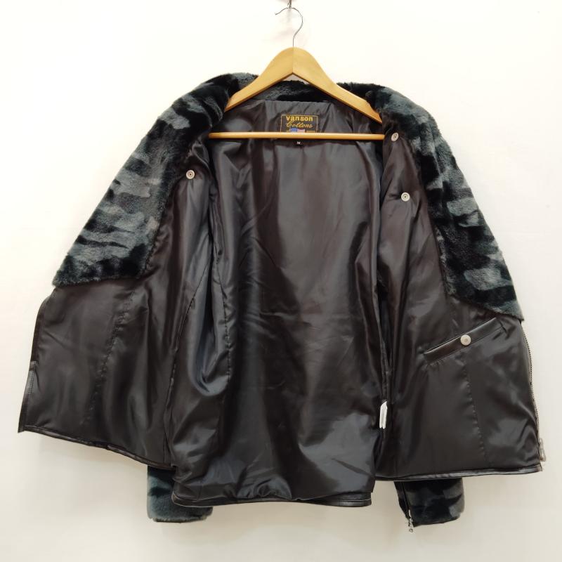 ヴァンソン VANSON ジャケット、上着 ライダース ダブル ライダース ジャケット カモフラージュ 迷彩 フェイクファー ボア M 黒 / ブラック / black X 灰 / グレー / gray メンズ USED 古着 中古 50169192