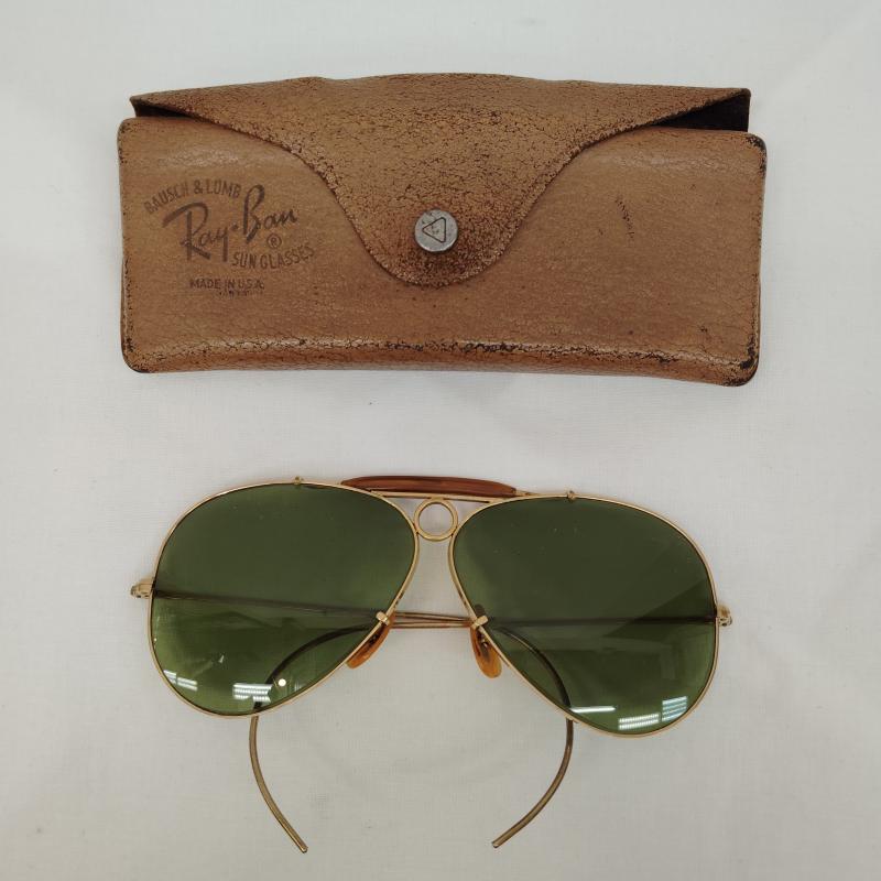 レイバン Ray-Ban めがね・サングラス サングラス 70s 80s USA製 ヴィンテージ SHOOTER シューター ボシュロム社 ケーブルテンプル ティアドロップ - 緑 / グリーン / green X 金 / ゴールド / gold color メンズ USED 古着 中古 50169208
