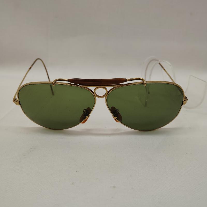 レイバン Ray-Ban めがね・サングラス サングラス 70s 80s USA製 ヴィンテージ SHOOTER シューター ボシュロム社 ケーブルテンプル ティアドロップ - 緑 / グリーン / green X 金 / ゴールド / gold color メンズ USED 古着 中古 50169208