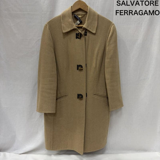 サルヴァトーレフェラガモ Salvatore Ferragamo コート コート一般 ガンチーニ トグルボタン ウールコート 42 ベージュ / ベージュ / beige レディース USED 古着 中古 50169298