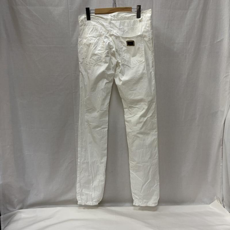 ドルチェアンドガッバーナ DOLCE&GABBANA パンツ ワークパンツ、ペインターパンツ メタル プレート コットン パンツ 44 白 / ホワイト / white メンズ USED 古着 中古 50169301