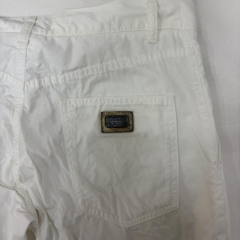 ドルチェアンドガッバーナ DOLCE&GABBANA パンツ ワークパンツ、ペインターパンツ メタル プレート コットン パンツ 44 白 / ホワイト / white メンズ USED 古着 中古 50169301