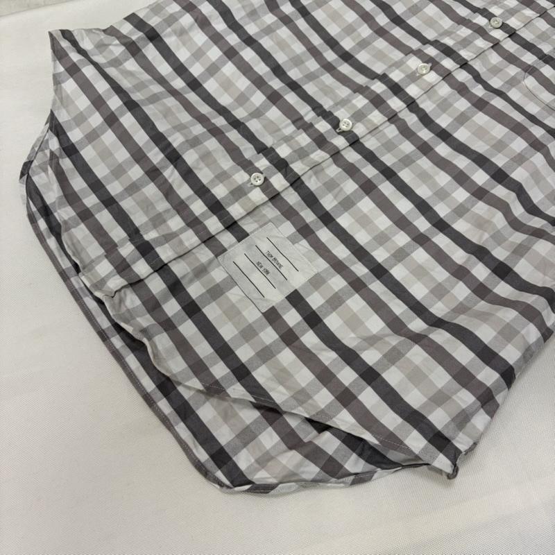 トムブラウン THOM BROWNE シャツ、ブラウス 半袖 MWS002 クラシック ボタンダウン 半袖シャツ 1 白 / ホワイト / white X 灰 / グレー / gray メンズ USED 古着 中古 50169311