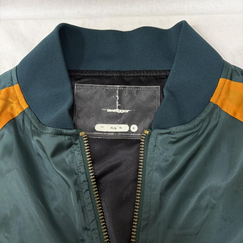 スワッガー SWAGGER ジャケット、上着 ジャンパー、ブルゾン サテン ジャケット スタジャン スカジャン XL 緑 / グリーン / green X 金 / ゴールド / gold color メンズ USED 古着 中古 50169312
