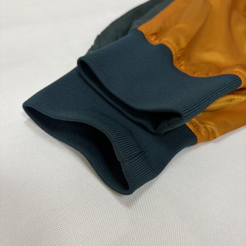 スワッガー SWAGGER ジャケット、上着 ジャンパー、ブルゾン サテン ジャケット スタジャン スカジャン XL 緑 / グリーン / green X 金 / ゴールド / gold color メンズ USED 古着 中古 50169312