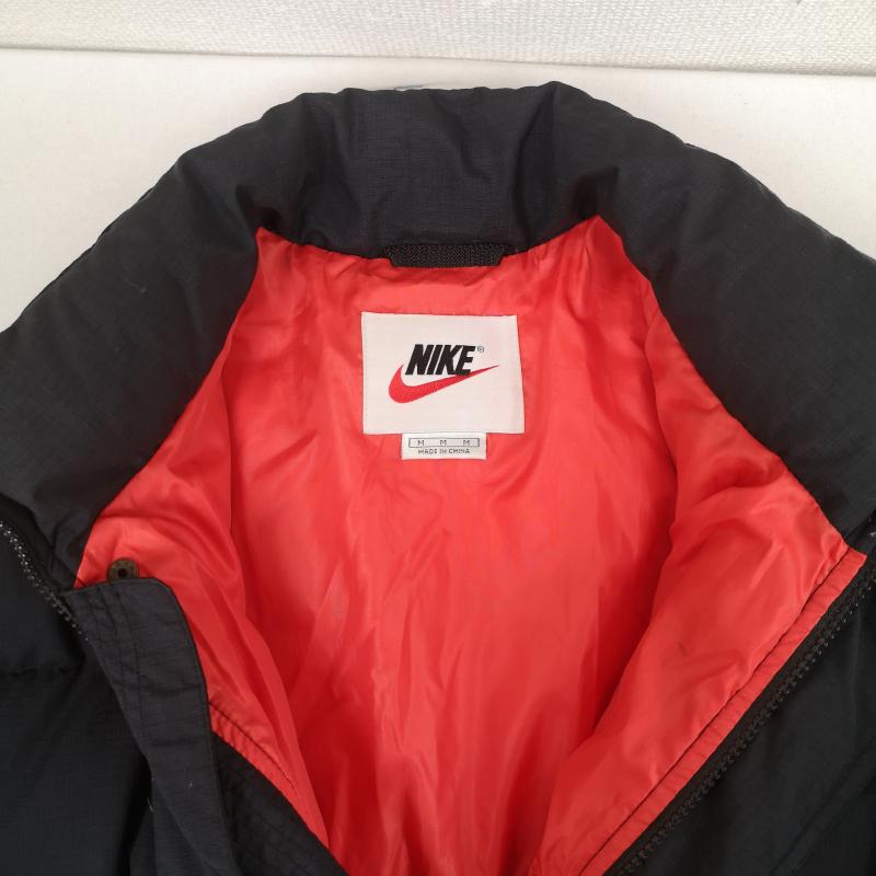 ナイキ NIKE ジャケット、上着 ダウンジャケット 90s 銀タグ 白タグ スウッシュ ロゴ 刺繡 ダウン ジャケット H7 YGT M 黒 / ブラック / black メンズ USED 古着 中古 50169323