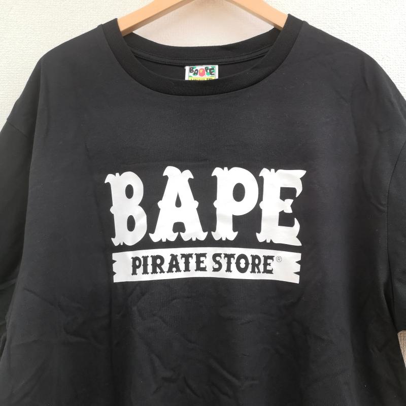 アベイシングエイプ A BATHING APE Tシャツ 半袖 BIG APE CROSSBONE COLLEGE 半袖 Tシャツ S/S TEE 004TEL201006M XXL 黒 / ブラック / black メンズ USED 古着 中古 50169325