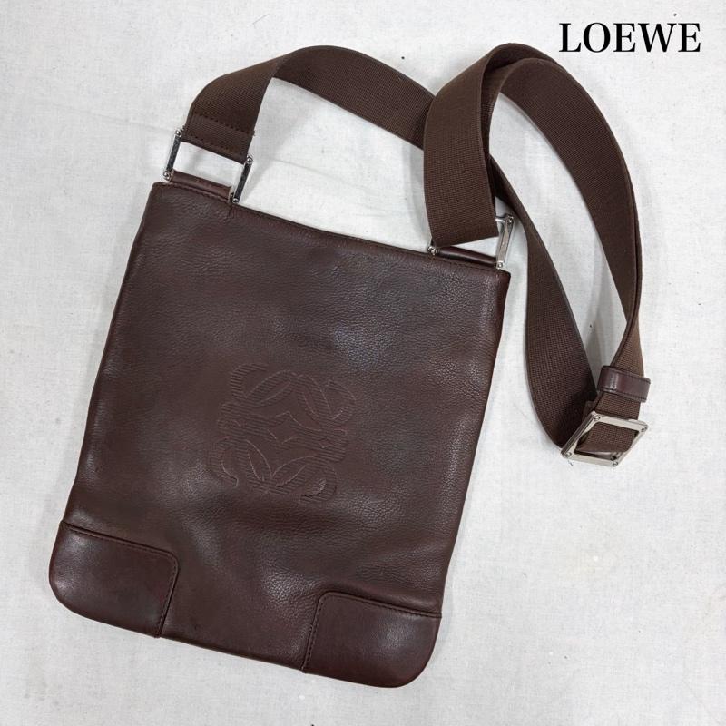 ロエベ LOEWE ショルダーバッグ ショルダーバッグ アナグラムロゴ レザー ショルダー バッグ サコッシュ フェード ヴィンテージ - ロゴ、文字 茶 / ブラウン / brown レディース USED 古着 中古 50169341