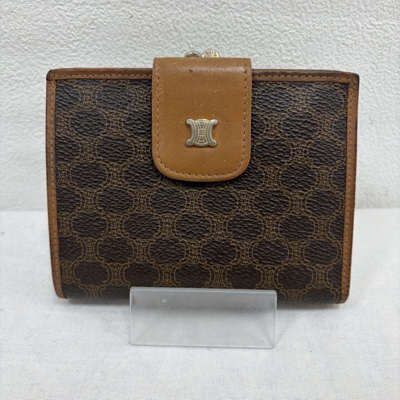 セリーヌ CELINE 財布 コンパクト財布 マカダム ロゴ 総柄 レザー がま口 トリオンフ 二つ折り コンパクト 財布 ヴィンテージ - ロゴ、文字 茶 / ブラウン / brown レディース USED 古着 中古 50169348