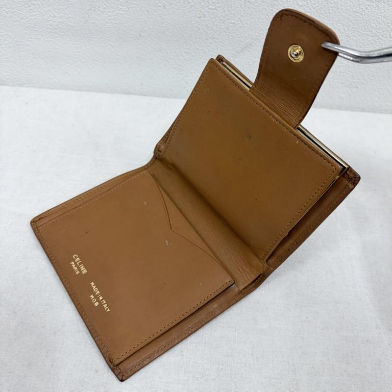 セリーヌ CELINE 財布 コンパクト財布 マカダム ロゴ 総柄 レザー がま口 トリオンフ 二つ折り コンパクト 財布 ヴィンテージ - ロゴ、文字 茶 / ブラウン / brown レディース USED 古着 中古 50169348