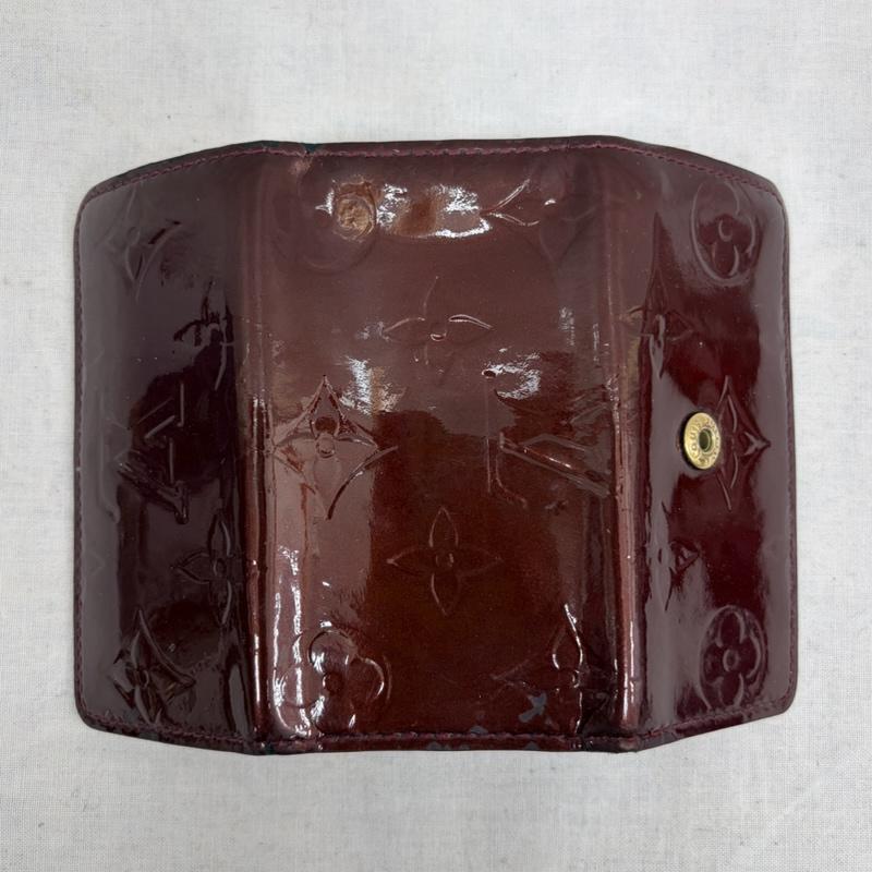 ルイヴィトン LOUIS VUITTON キーケース キーケース ミュルティクレ モノグラム ヴェルニ エナメル キーケース - ロゴ、文字 えんじ / ワインレッド / dark red レディース USED 古着 中古 50169355