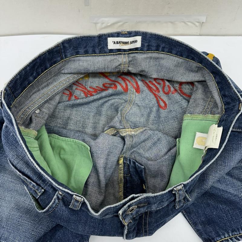 アベイシングエイプ A BATHING APE パンツ ショートパンツ 刺繍 ハーフ パンツ デニム ショーツ L インディゴ / インディゴ / Indigo メンズ USED 古着 中古 50169386
