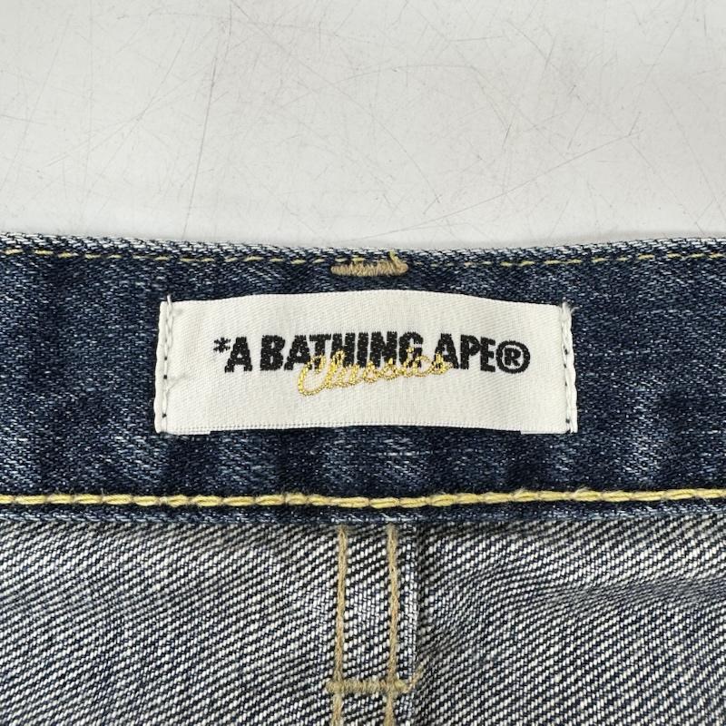 アベイシングエイプ A BATHING APE パンツ ショートパンツ 刺繍 ハーフ パンツ デニム ショーツ L インディゴ / インディゴ / Indigo メンズ USED 古着 中古 50169386