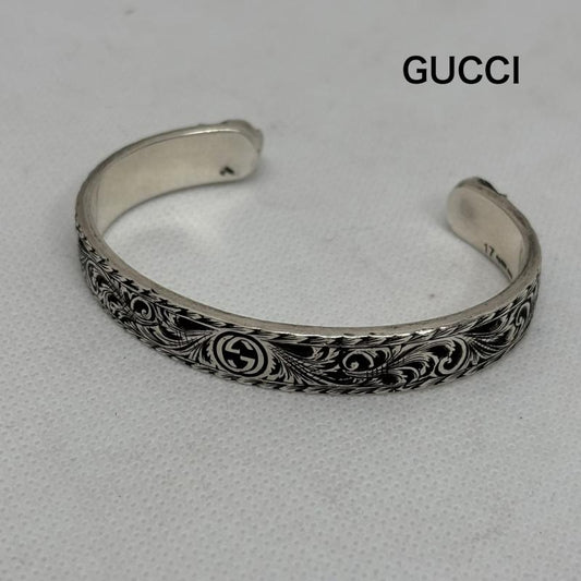 グッチ GUCCI アクセサリー ブレスレット、バングル シルバーバングル タイガーヘッド GGインターロッキング 17 - メンズ USED 古着 中古 50169422