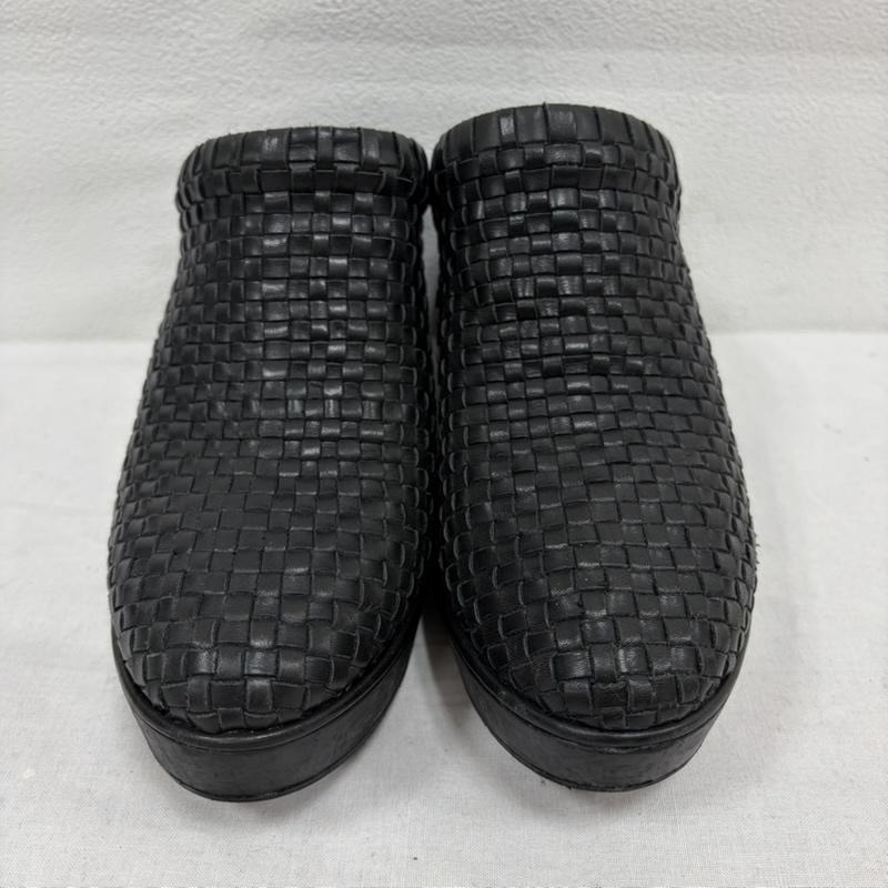 イッセイミヤケ ISSEY MIYAKE ミュール ミュール Haat ハート 編み込み レザー ミュール ヒール サボ サンダル M 無地 黒 / ブラック / black レディース USED 古着 中古 50169475