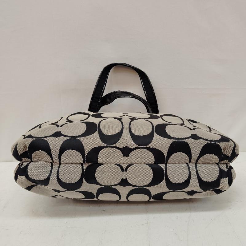 コーチ COACH トートバッグ トートバッグ トートバッグ ポピー シリーズ シグネチャー柄 F22947 - 黒 / ブラック / black レディース USED 古着 中古 50169479