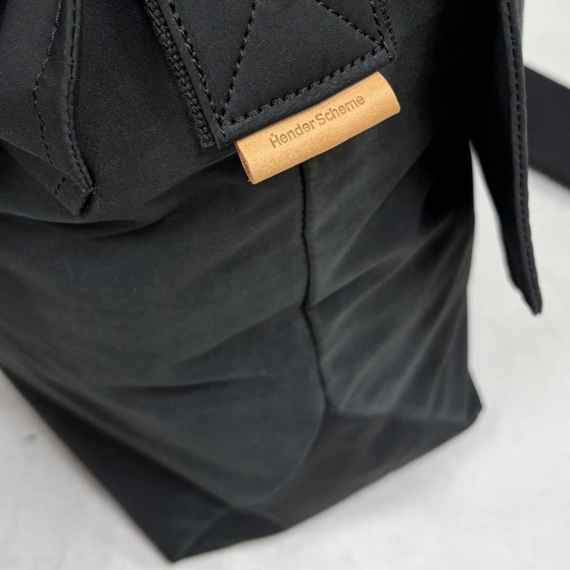 エンダースキーマ Hender Scheme ショルダーバッグ ショルダーバッグ フラップ ショルダー バッグ FLAP SHOULDER スウェード 撥水 - 無地 黒 / ブラック / black メンズ USED 古着 中古 50169485
