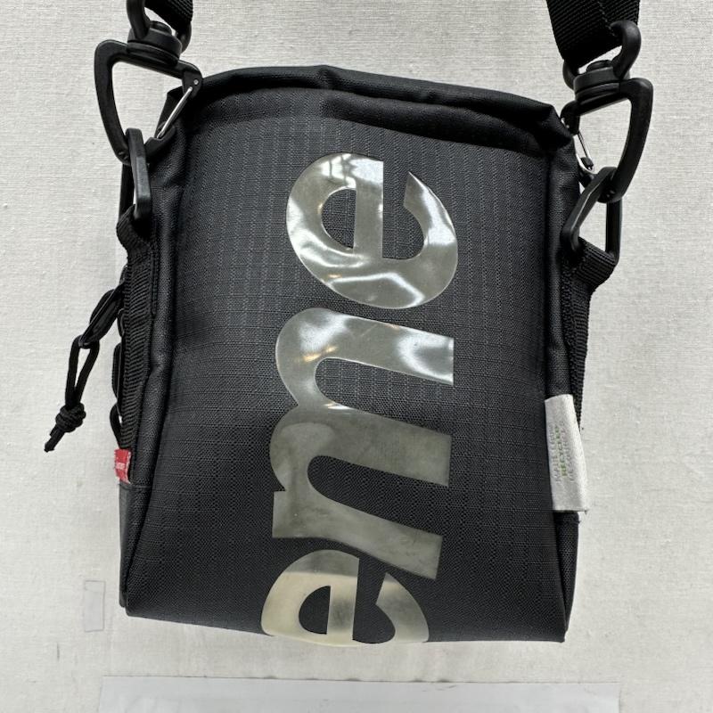 シュプリーム Supreme ショルダーバッグ ショルダーバッグ 21SS Neck Pouch Black 1.5L ネック ポーチ ボディー バッグ - 黒 / ブラック / black メンズ USED 古着 中古 50169492