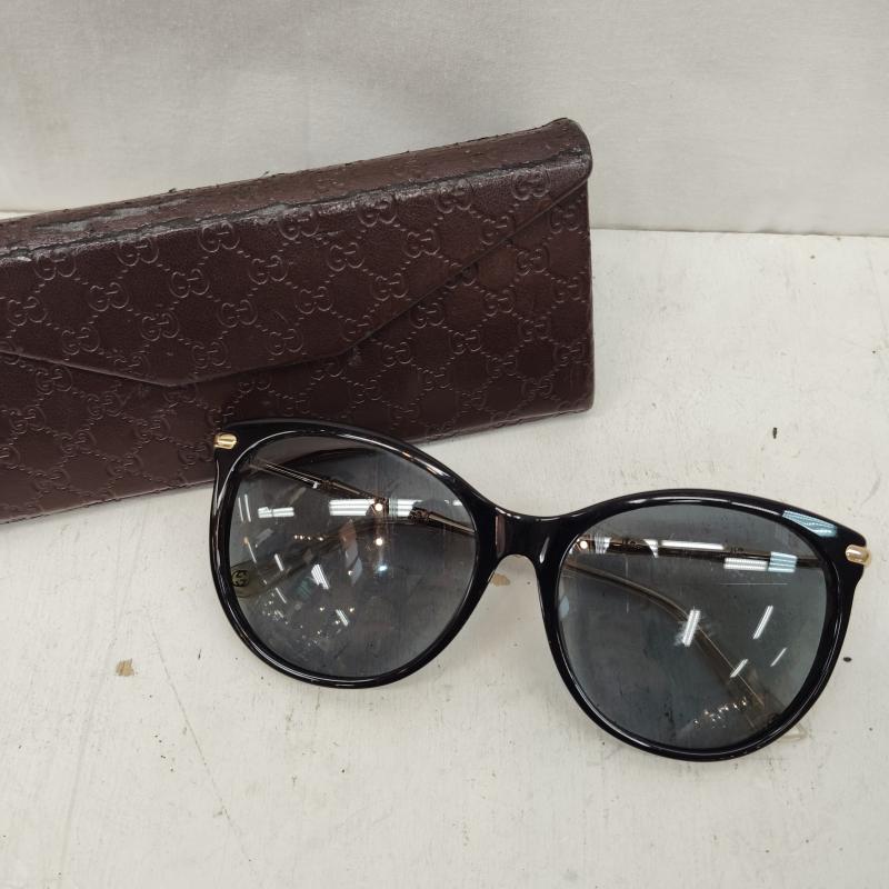グッチ GUCCI めがね・サングラス サングラス ブラックフレーム サングラス バンブー テンプル モデル - 黒 / ブラック / black X 金 / ゴールド / gold color メンズ USED 古着 中古 50169499