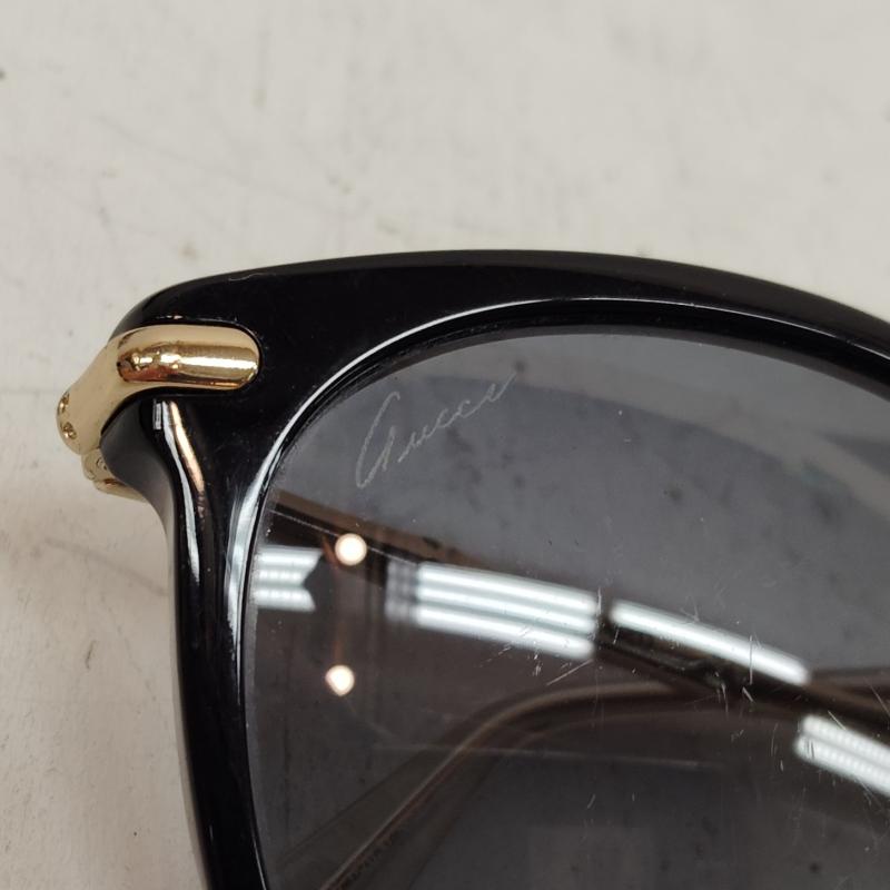 グッチ GUCCI めがね・サングラス サングラス ブラックフレーム サングラス バンブー テンプル モデル - 黒 / ブラック / black X 金 / ゴールド / gold color メンズ USED 古着 中古 50169499