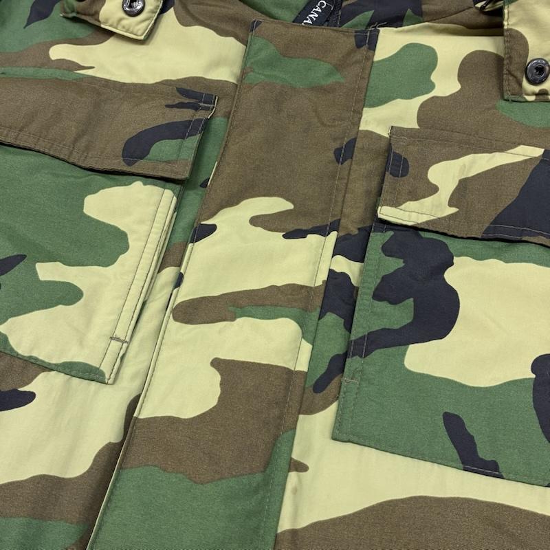 カナダグース CANADA GOOSE ジャケット、上着 ダウンジャケット MACMILLAN PARKA マクミラン パーカー 3804M カモフラ フーデッド ダウンジャケット XL メンズ USED 古着 中古 50169532