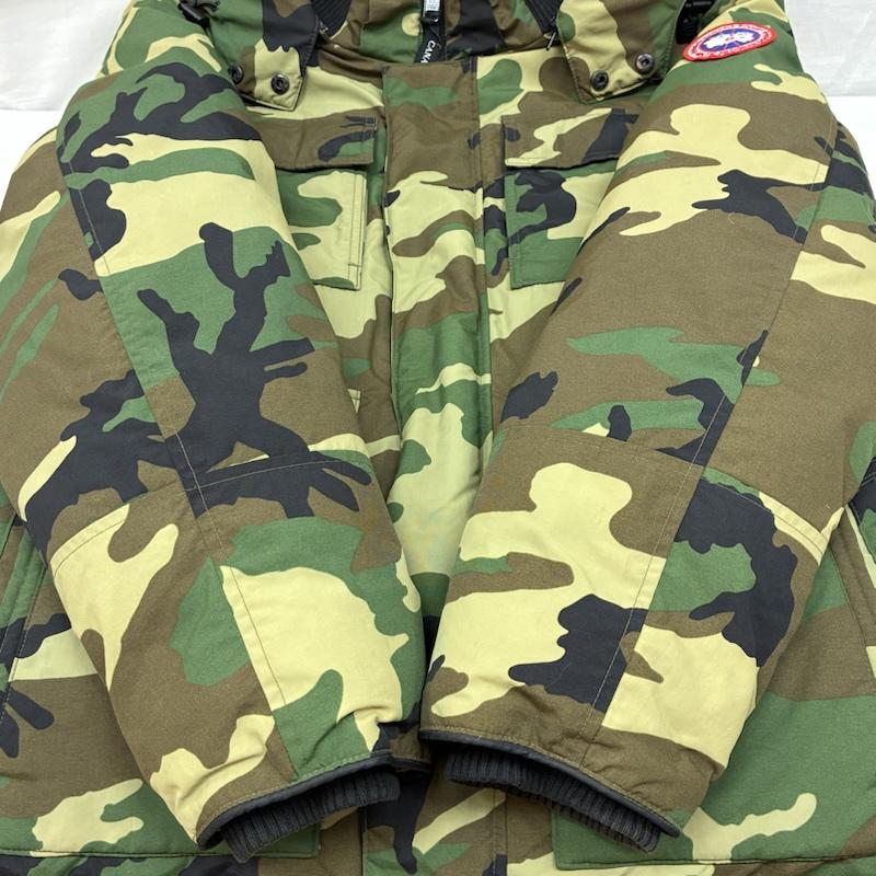 カナダグース CANADA GOOSE ジャケット、上着 ダウンジャケット MACMILLAN PARKA マクミラン パーカー 3804M カモフラ フーデッド ダウンジャケット XL メンズ USED 古着 中古 50169532